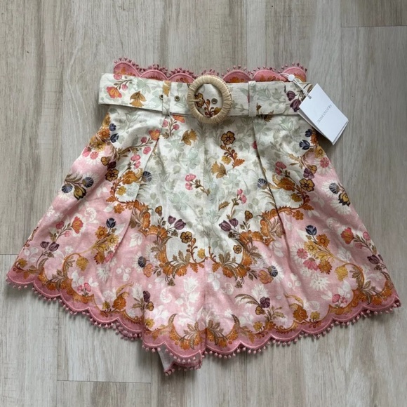 Zimmermann Pants - ZIMMERMANN Laurel floral-print scalloped shorts. Size: US 4 AU 0 100% Linen